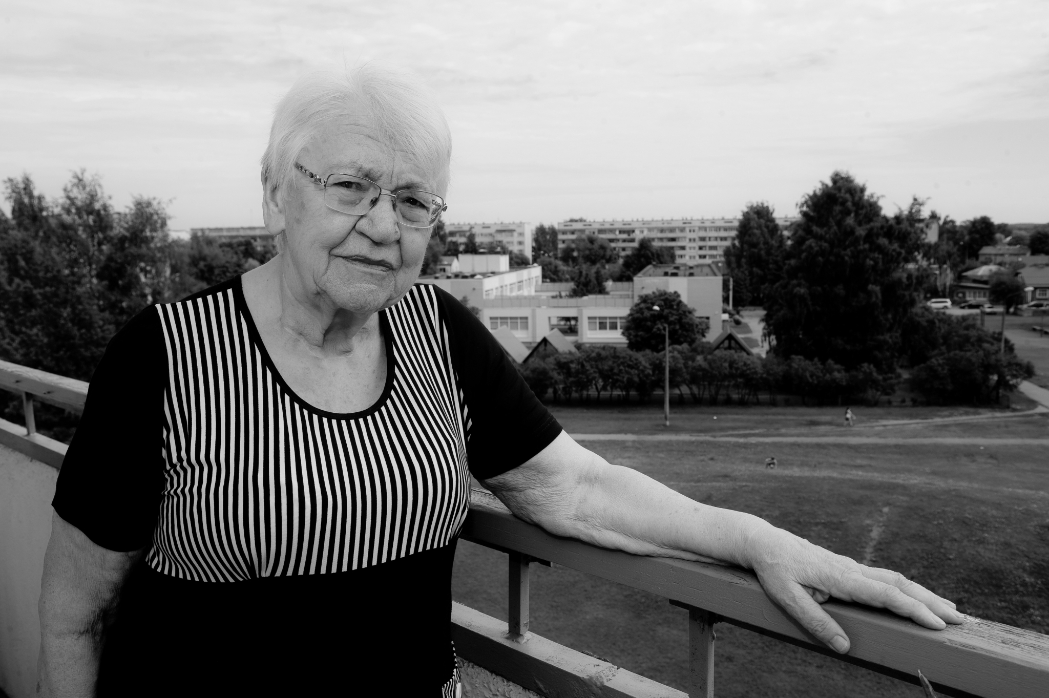 Aizsaulē aizgājusi režisore Vija Zelmene